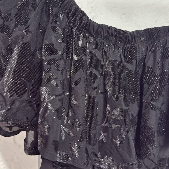BY TOGETHER Black Flutter Sleeve Ruffled Crop Top - Size Small.- LIKE NEW - Picture 4 of 4